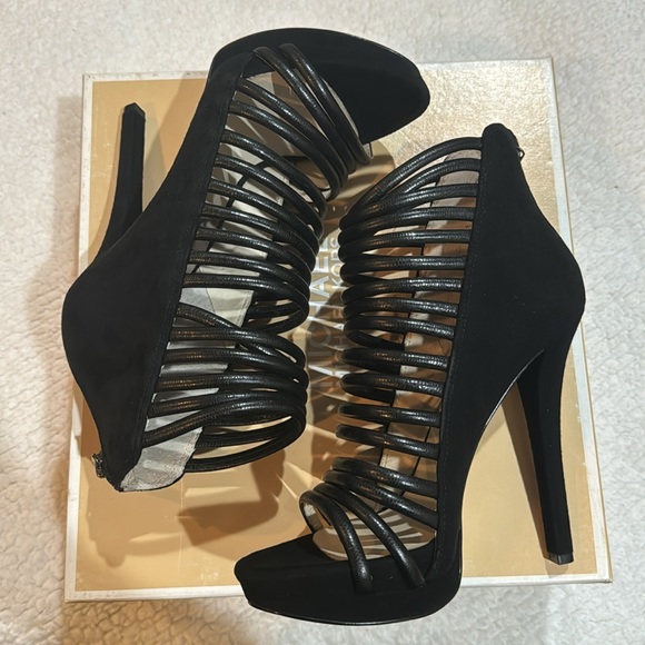 Michael Kors platform heels - Picture 6 of 6